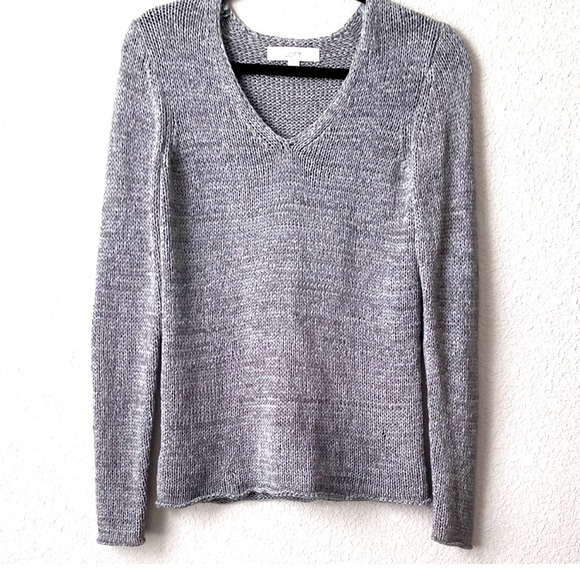 LOFT Sweaters - LOFT Gray V-Neck Sweater
